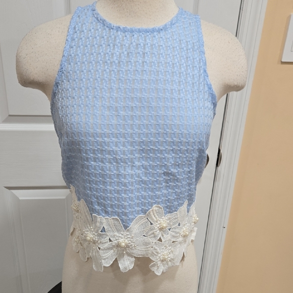 NWT! Endless Rose Blue Textured Tank! - Picture 1 of 4